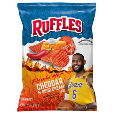 Ruffles Potato Chips Flamin Hot Cheddar Sour Cream - 2.5 OZ - Image 3