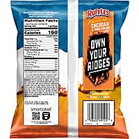 Ruffles Flamin Hot Cheddar Sour Cream Potato Chips - 1 Oz - Image 6