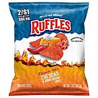 Ruffles Flamin Hot Cheddar Sour Cream Potato Chips - 1 Oz - Image 2