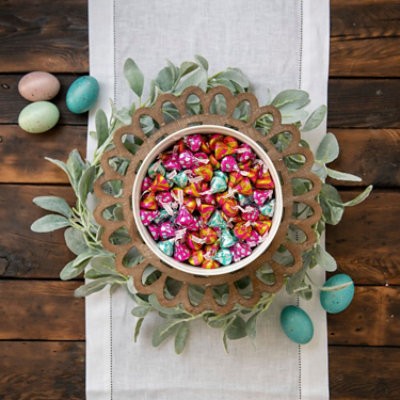 Hershey's Kisses Milk Chocolate Egg Hunt Easter Candy Bag - 10.1 Oz - Image 4