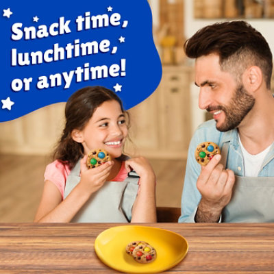 Keebler Chips Deluxe Cookies Made with M&M’s Family Size - 14.6 Oz - Image 4