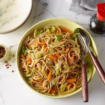 InnovAsian Vegetable Lo Mein - 14 Oz - Image 6