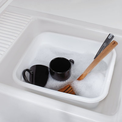 Rbrmd Dish Pan White Rectangle - EA - Image 1