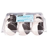 Signature Select Black & White Iced Cake Cookies - 12 OZ - Image 2
