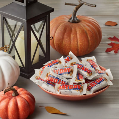 PAYDAY Peanut Caramel Snack Size Halloween Candy Jumbo Bag - 20.3 Oz - Image 4