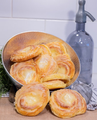 Svenhard's Cheese Horns - 6 Count - Image 4