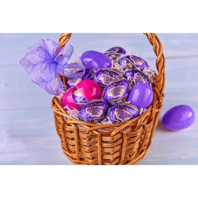 Cadbury Chocolate Creme Egg Milk Chocolate - 1.2 Oz - Image 4
