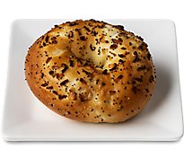 Bakery Fresh Onion Bagel - Each (available between 6 AM to 2 PM)