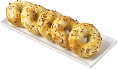 Bakery Onion Bagels - 5 Count - Image 1