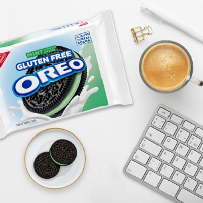 OREO Gluten Free Mint Creme Chocolate Gluten Free Sandwich Cookies - 12.47 Oz - Image 3