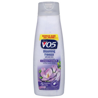 Vo5 Blooming Freesia Conditioner - 15 Fl. Oz. - Image 2