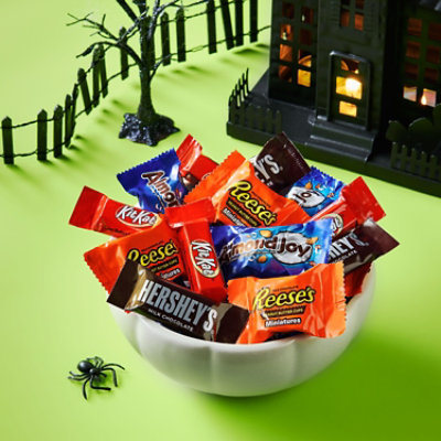 Hershey Miniatures Assorted Chocolate Flavored Halloween Candy Bag Multipack - 45-14.46 Oz - Image 5