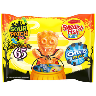 Sour Patch Kids Oreo Swedish Fish - 2.2 Lb - Image 2