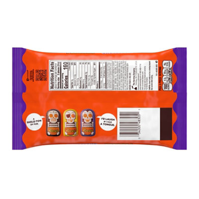 REESE'S Chocolate Peanut Butter Creme Skeletons Halloween Candy Bag - 9.1 Oz - Image 2