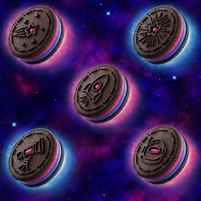 OREO Space Dunk Chocolate Sandwich Cookies Limited Edition - 10.68 Oz - Image 2