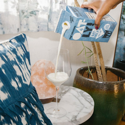 Oatly Oatmilk Super Basic - 64 Fl. Oz. - Image 3