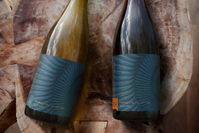 Rancho Las Hermanas Pinot Noir Santa Rita Hills 2021 Wine - 750 Ml - Image 2