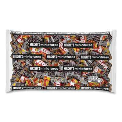 Hershey's Miniatures Variety Bulk Pack, Assorted Chocolates, 66.7 Oz Bag - Image 1