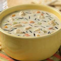 Blount Seafood Creamy Chicken and Wild Rice Soup - 4 Pound (Pack of 4) - Image 1
