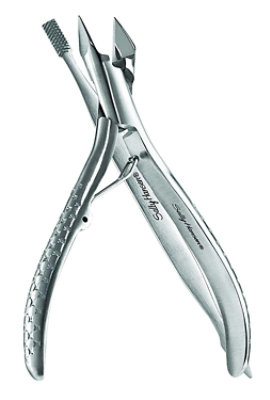 Sally Hansen-Beauty Tools-Ingrown Be Gone Toenail Nipper - Image 1