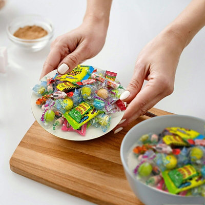 Fun Flavors Box Sour Candy 32 oz Variety Pack Party Mix Individually Wrapped Fun Size Candies - Image 4