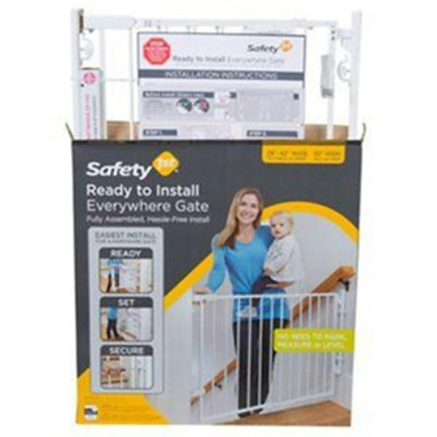 Safety 1st 29-42 in. x 30 in. Ready to Install Gate - Image 1