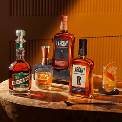 Larceny With Glass & Leather Sleeve Vap 750 Ml - 750 ML - Image 2