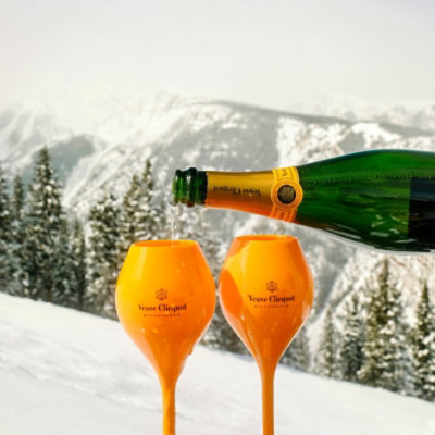 Veuve Clicquot Brut Champagne - 750 Ml - Image 3