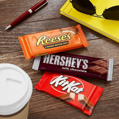 Hershey's Kit Kat And Reese's Assorted Milk Chocolate Candy Variety Box - 27.3 OZ - Image 5