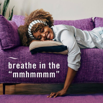 Febreze Fabric With Downy Infusions Fabric Refresher, Calm Lavender & Vanilla Bean - 16.9 Oz. - 16.9 FZ - Image 6