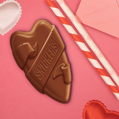 Snickers Hearts Share Size - 2.2 OZ - Image 2