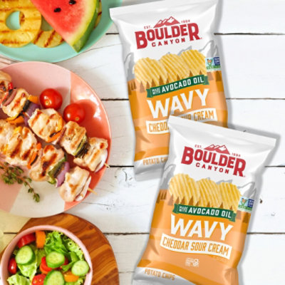 Boulder Canyon Wavy Cheddar Sour Cream 5.5oz - 5.5 OZ - Image 1