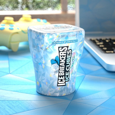 Ice Breakers Ice Cubes Crystal Spring Flavored Gum Bottle Pack - 3.24 OZ - Image 4