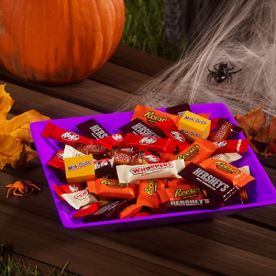 Hershey Assorted Flavored Halloween Candy Bulk Bag - 51.03 Oz - Image 4