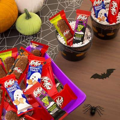 KIT KAT Assorted Flavored Wafer Snack Size Halloween Candy Bag - 30.2 Oz - Image 4