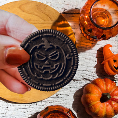 OREO Boo! Fall Treats Trick or Treat Halloween Cookies Variety Pack - 20 Count - Image 5