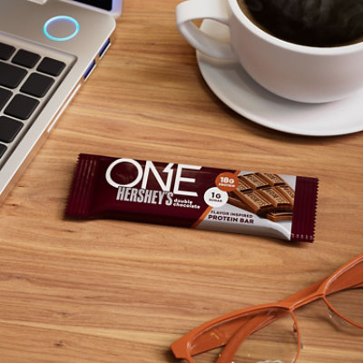 One Hersheys Double Chocolate Protein Bar 2.12oz - 2.12 OZ - Image 4