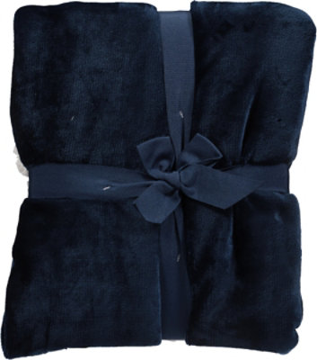 Signature Select Velvet Sherpa Throw Navy - Each - Image 3