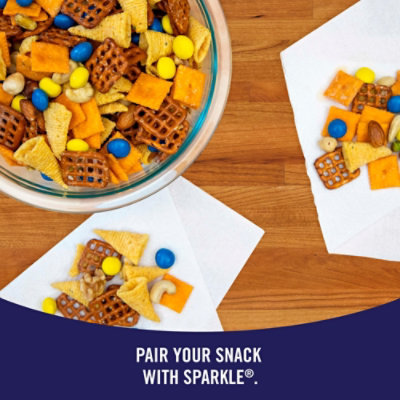 Sparkle Tear-A-Square Paper Towels Pack - 6 Rolls - Image 4