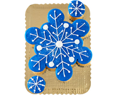Snowflake Cupcake Pullapart Cake - Image 1