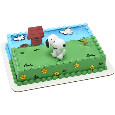 Peanuts® Snoopy® And Woodstock® Decorated Toy Cake - Image 1