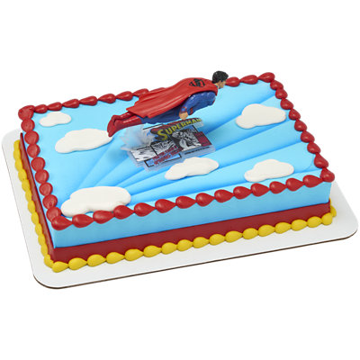 Superman™ Man Of Steel Photo Toy Cake - Image 1