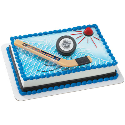 NHL® New York Islanders® Slap Shot Cake - Image 1