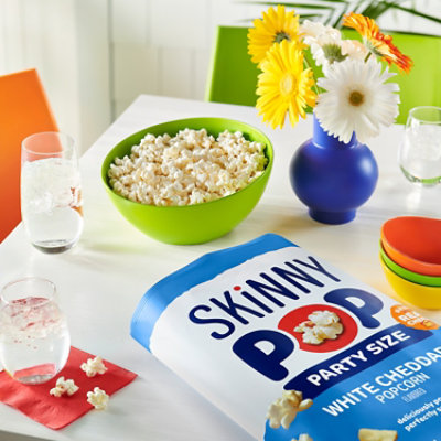 Skinny Pop White Cheddar Party Size - 8OZ - Image 4