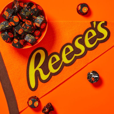 Reeses Dark Chocolate & Peanut Butter Miniature Cups Share Pack Stand Up Bag - 9.3 OZ - Image 4