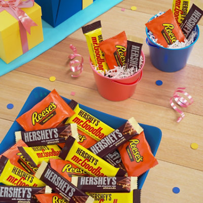 Hershey's And Reese's Assorted Chocolate Candy Party Pack Snack Size - 24.2 Oz - Image 4