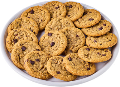 Oatmeal Chocolate Chip Cookies 16 Count - EA - Image 1