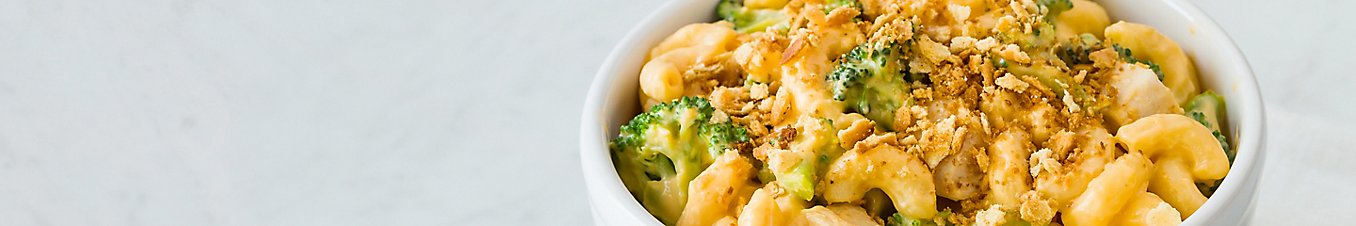 https://images.albertsons-media.com/is/image/ABS/Chicken-Broccoli-Mac-and-Cheese_4524-right?$mod-unified-desktop$