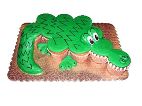 Alligator Shaped Cupcake Cake